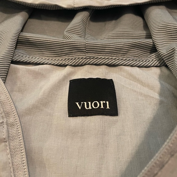 Vuori Outdoor Trainer Shell Jacket - Picture 6 of 7